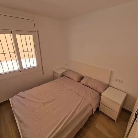 ¡precioso Bajo A Estrenar! Apartamento